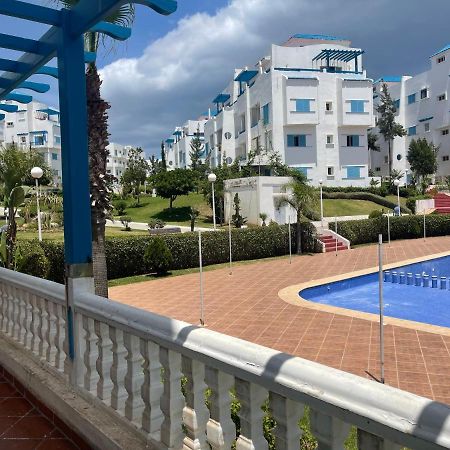 Luxury Apartment With Swimming Pool View มารีนาสมีร์ ภายนอก รูปภาพ